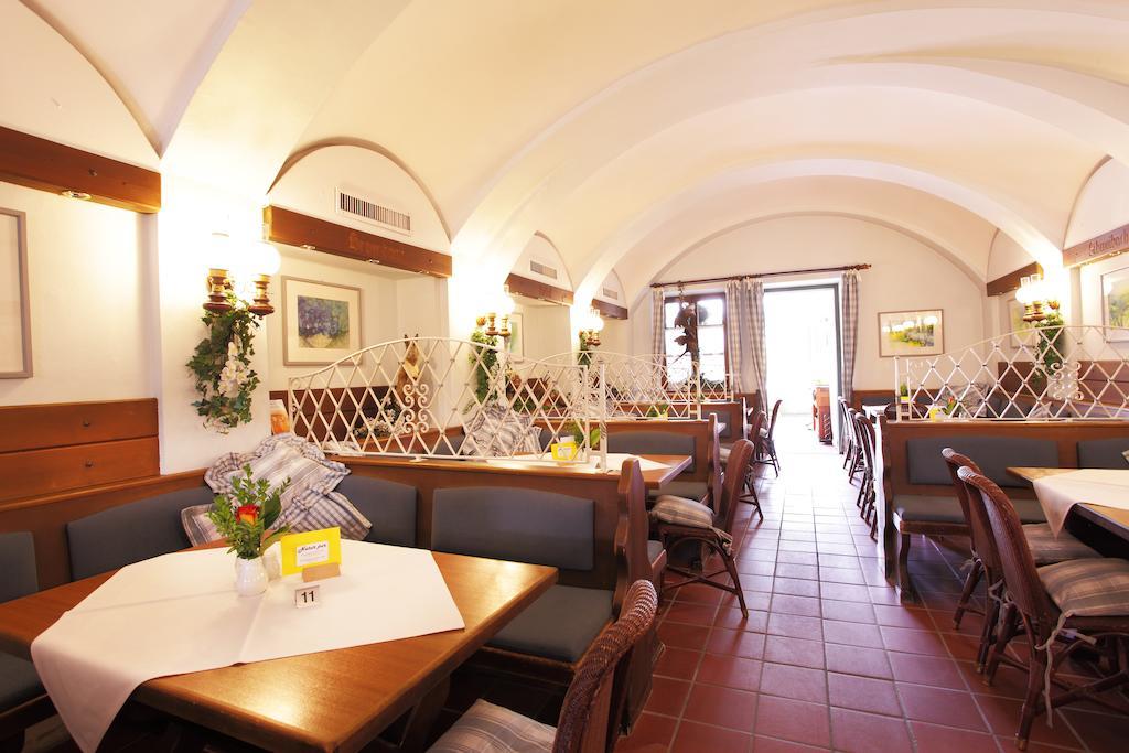 Hotel Alter Weissbraeu Bad Birnbach Bagian luar foto